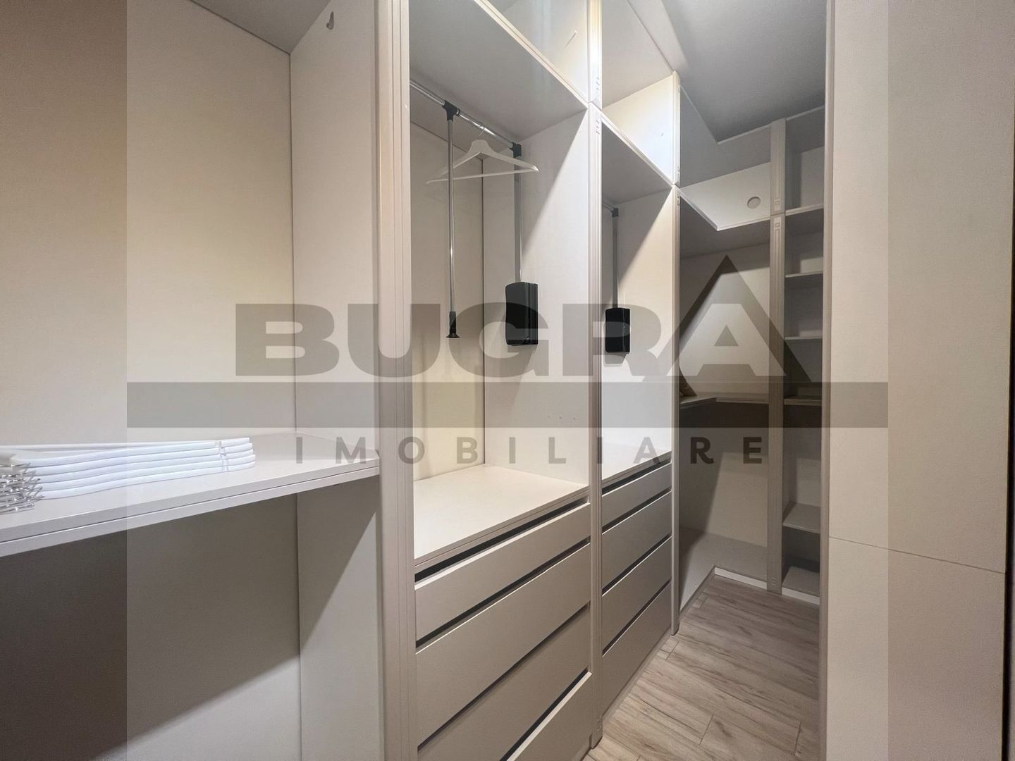Apartament de 3 camere, 110mp, 2 parcari, premium, zona Vivo - Poză 10