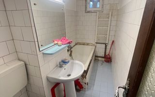 2 camere Girocului parter cu centrala si balcon - Poză 11