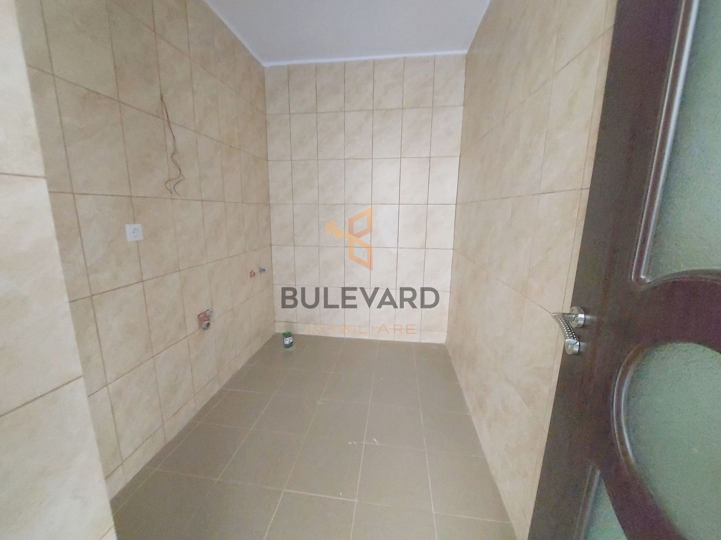 Apartament cu 2 camere , zona strazii Fagului! - Poză 6