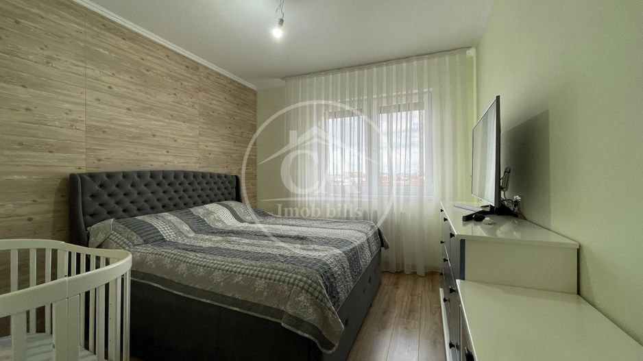 Apartament de vanzare cu 3 camere în zona Calea Aradului, Oradea - Poză 10