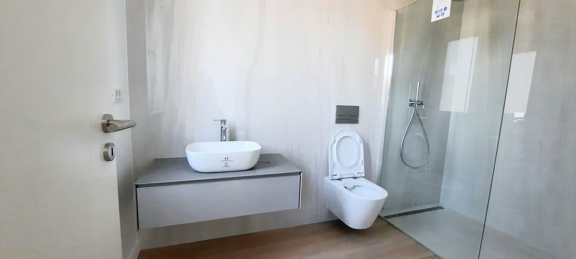 Locuinta moderna si spatioasa - Dumbravita - Poză 15