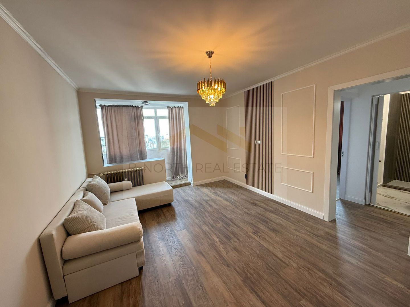 Apartament 2 camere de vânzare, Râul Doamnei, renovat complet, partial utilat - Poză 4