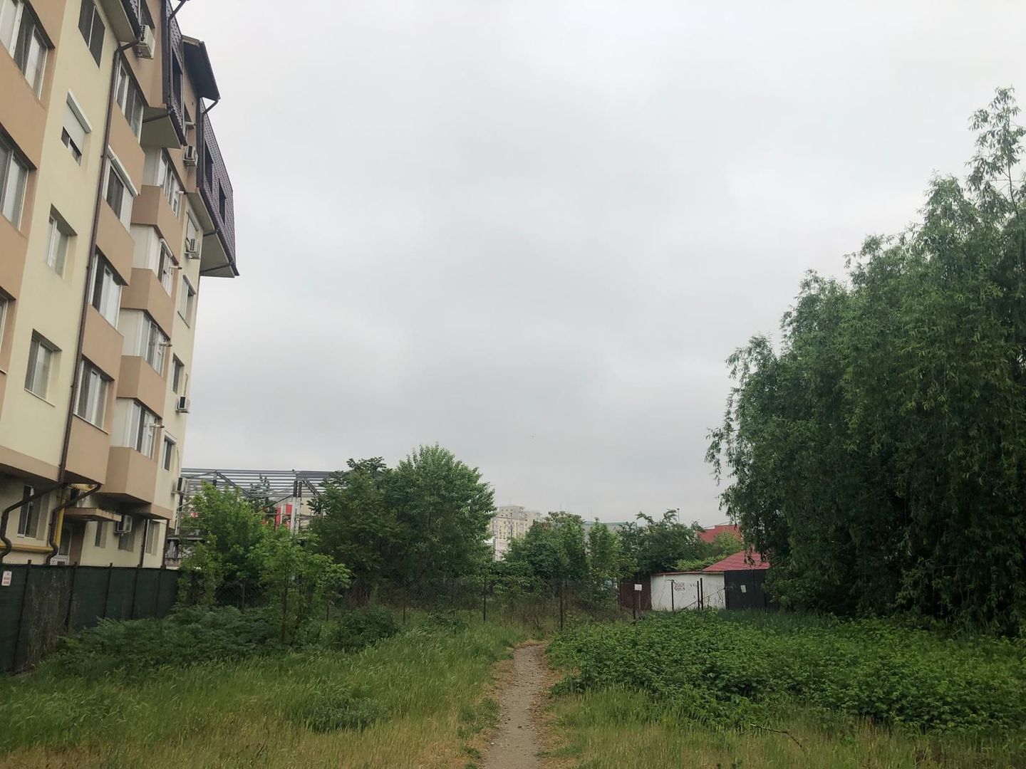 Teren intravilan Sos. Mihai Bravu - Poză 4