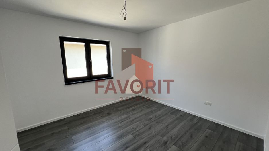 COMISON 0% | Duplex 5 camere despartit prin carport | Chisoda - Poză 14