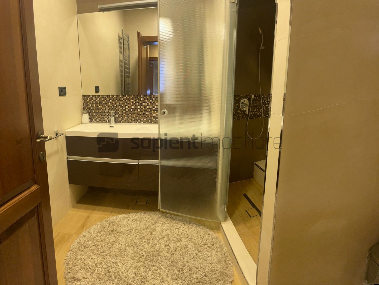 VILA IN ORADEA - Poză 21