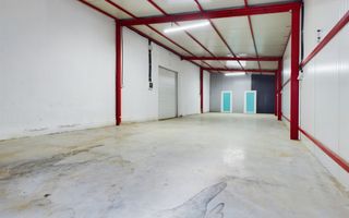 Hală cu suprafața de 120 mp - Poză 2