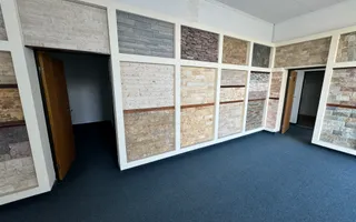 Spațiu comercial 493 mp utili | Locație centrală | Vizibilitate excelentă | - Poză 47