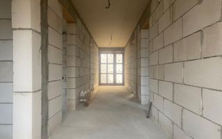 Zona de deal! Vanzare casa cu 6 camere in Pietrari - Poză 9