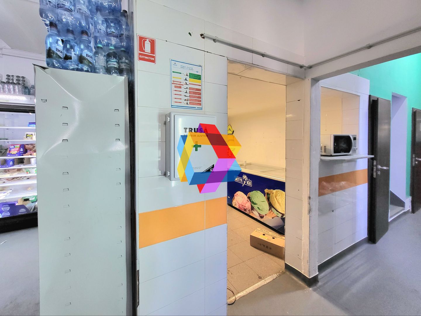 Spațiu comercial cu terasă - 350 mp - Poză 7