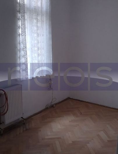 Casa 4 camere + dependinte curte proprie- Floreasca - Poză 12
