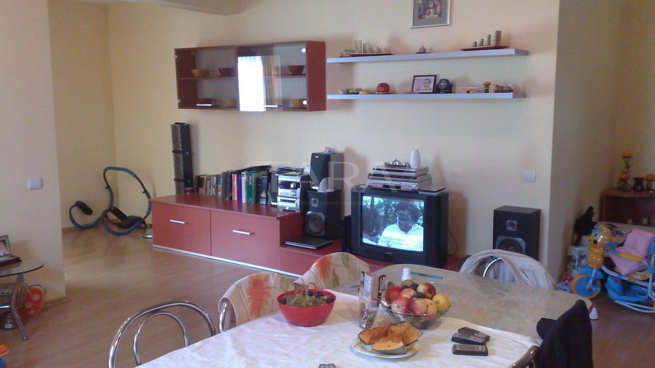 Apartament cu 3 camere de vânzare în zona Manastur - Poză 2