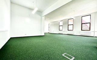 Birouri lângă primărie - Poză 2