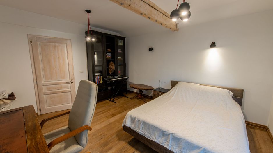 Casa P+Mansarda aproape de Bega și acces ușor spre Centru - Poză 9