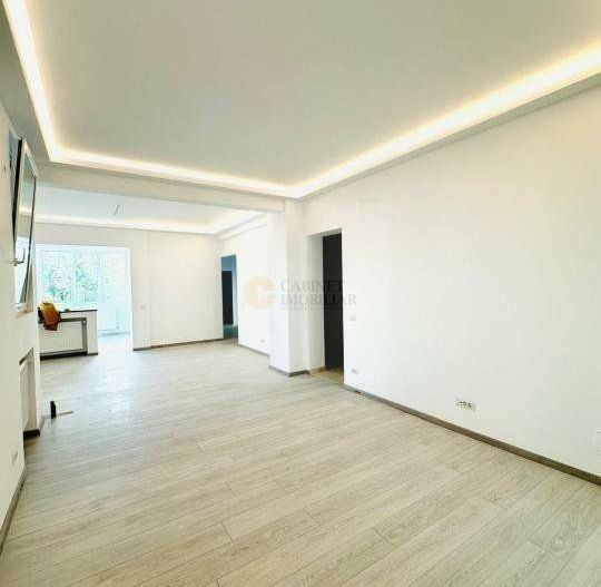 Apartament de vanzare 3 camere Calea Victoriei! - Poză 8