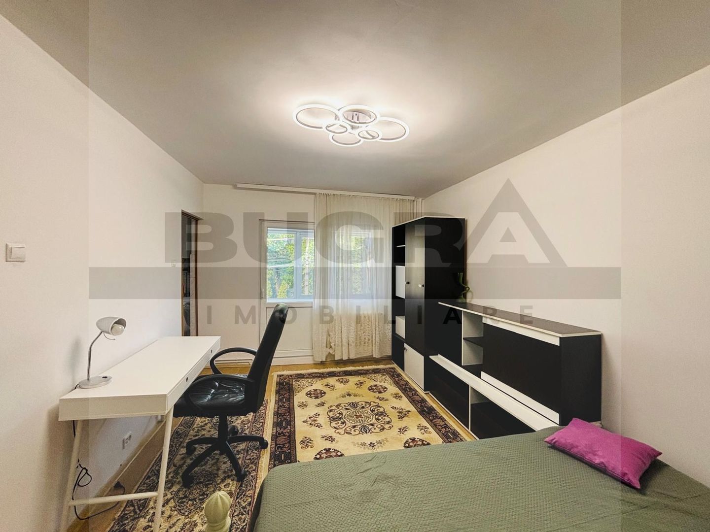 Garsoniera 35 mp, decomandata, centrala proprie, zona Louis Pasteur - Poză 1