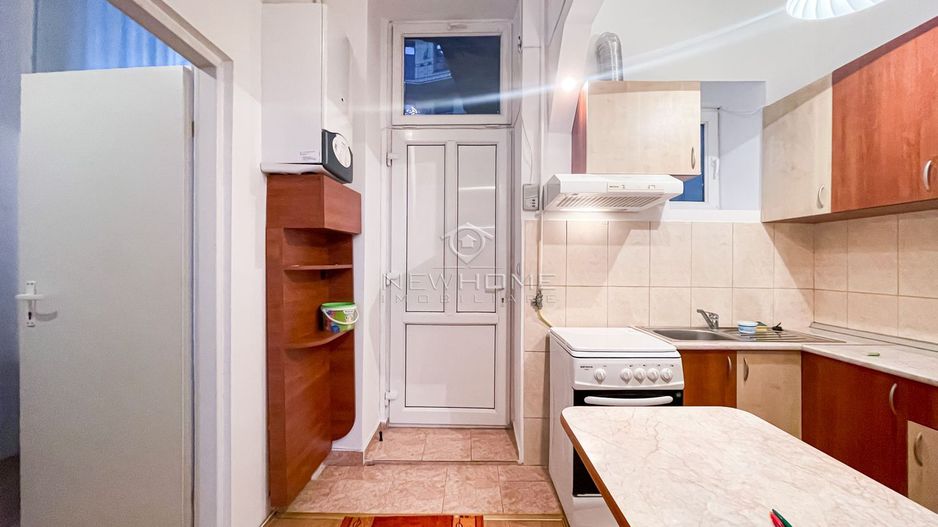 Apartament 2 camere decomandat Str Horea, zona Semicentral - Poză 11