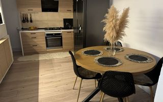 Casa | Odobescu | 3 Camere | Centrala Proprie. - Poză 1