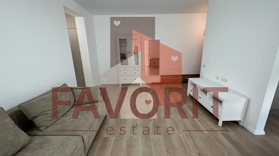 Mobilat si utilat. Vedere la padure. Parcare cu bariera - Poză 2