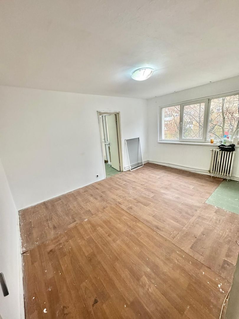 Apartament 2 camere de vânzare, Strada Tineretului, etaj 2 - Poză 4