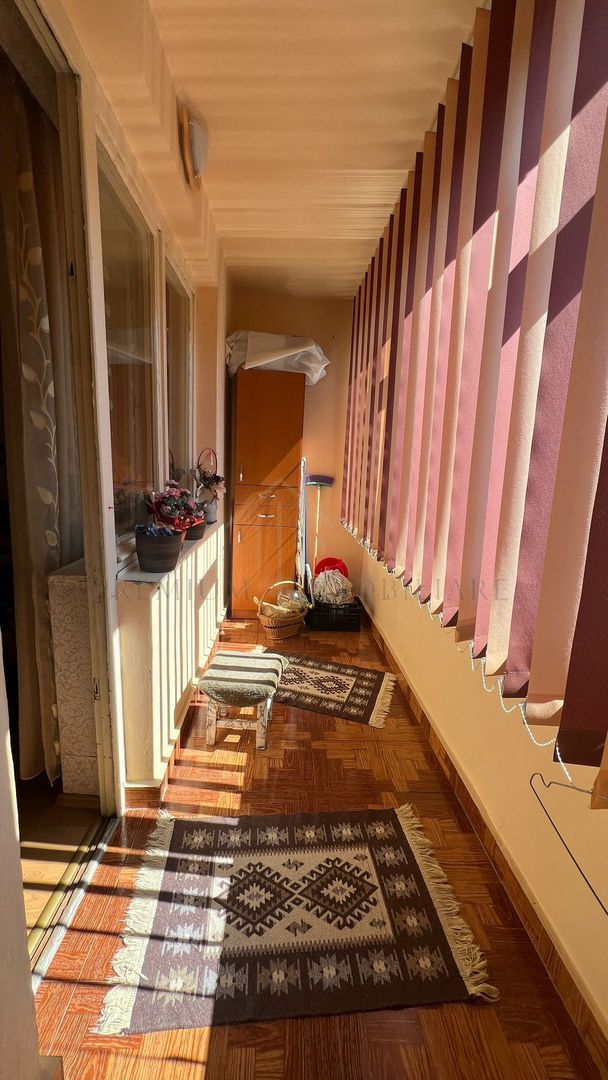 Apartament 4 camere zona centrala etaj 2 - Poză 2