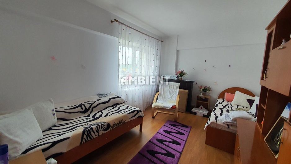 Apartament 3 camere, etaj 7, decomandat, zona TRAIAN - BCR; - Poză 3