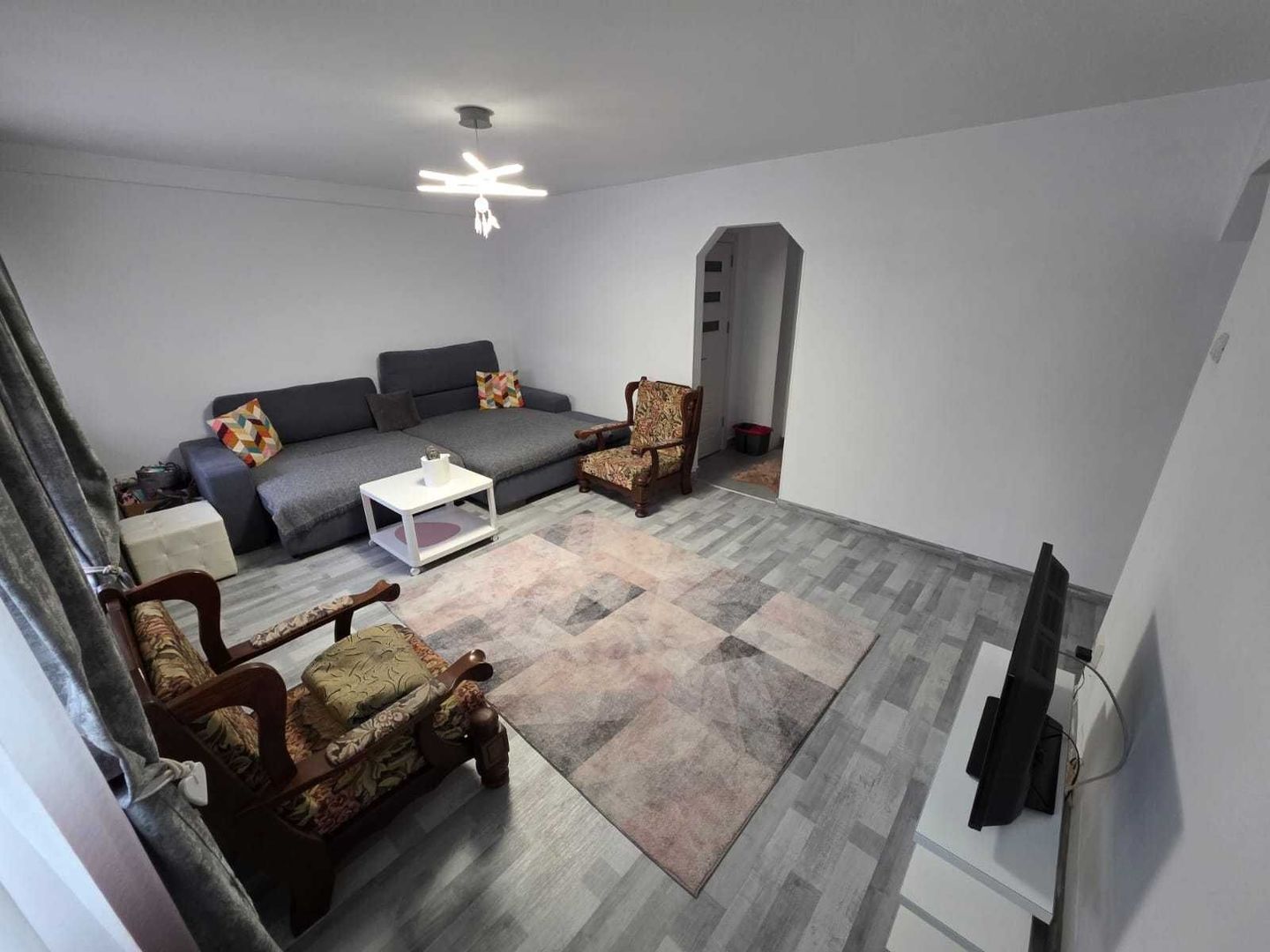 Garsonieră decomandată, 37 mp, complet utilată, lângă Parcul IOR - Poză 1