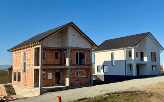 Casa individuala | 5 camere | P+1 | Teren 400 MP | Sura Mare - Poză 1