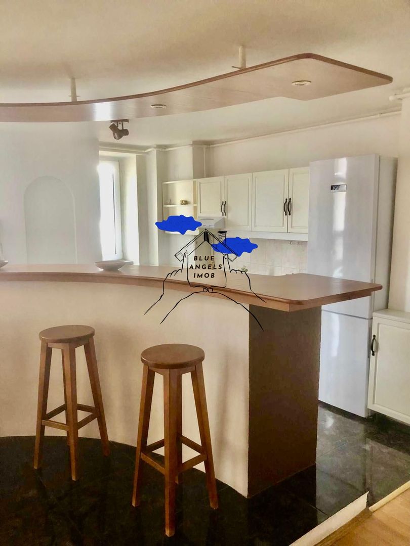 3 Camere  - Aula Universitatii cu parcare si boxa - Poză 3