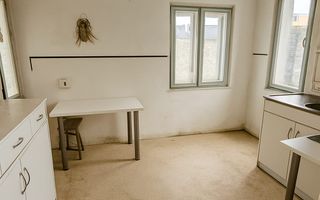 🏡 Casă interbelică cu dublu potențial – Zona Cantacuzino, Ploiești - Poză 12