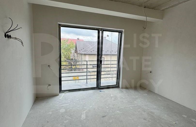 Vânzare, townhouse, 2 nivele, 3 camere, strada Prieteniei, Grătiești - Poză 4