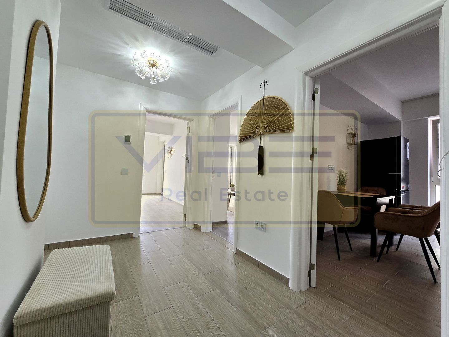 Copou- 3 camere 2 bai- decomandat- modern- parcare subterana - Poză 16