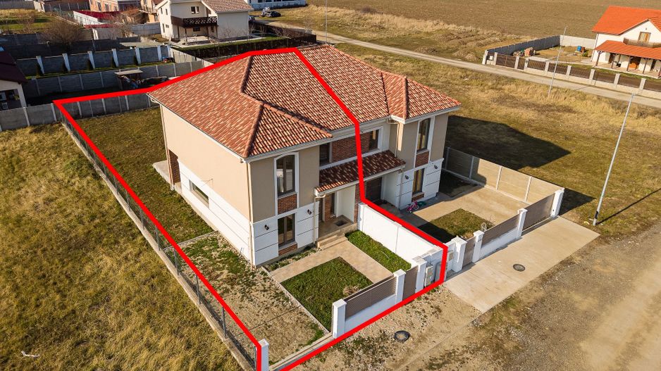 Duplex de vanzare - Dumbravita - 4 camere -  zona linistita - Poză 9