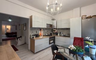 Apartament exclusivist cu 3 camere 139 mp utili , terasă generoasă - Poză 4