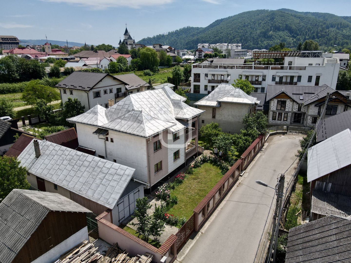 Pensiune si Casa Ultracentral | Gura Humorului | Arinis | Bucovina - Poză 15