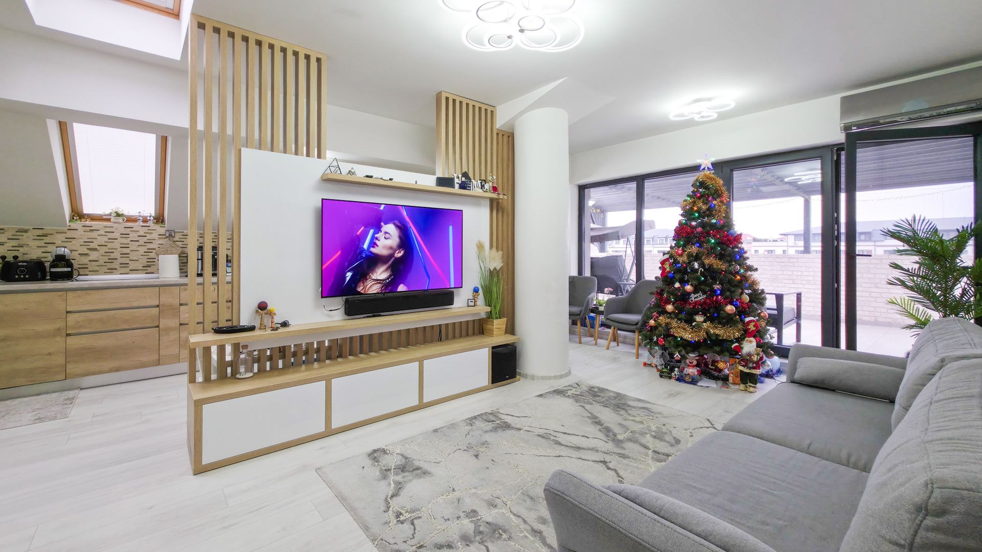 Apartament 3 camere Mobilat & Utila Loc parcare Drumul Valea Doftanei - Poză 1