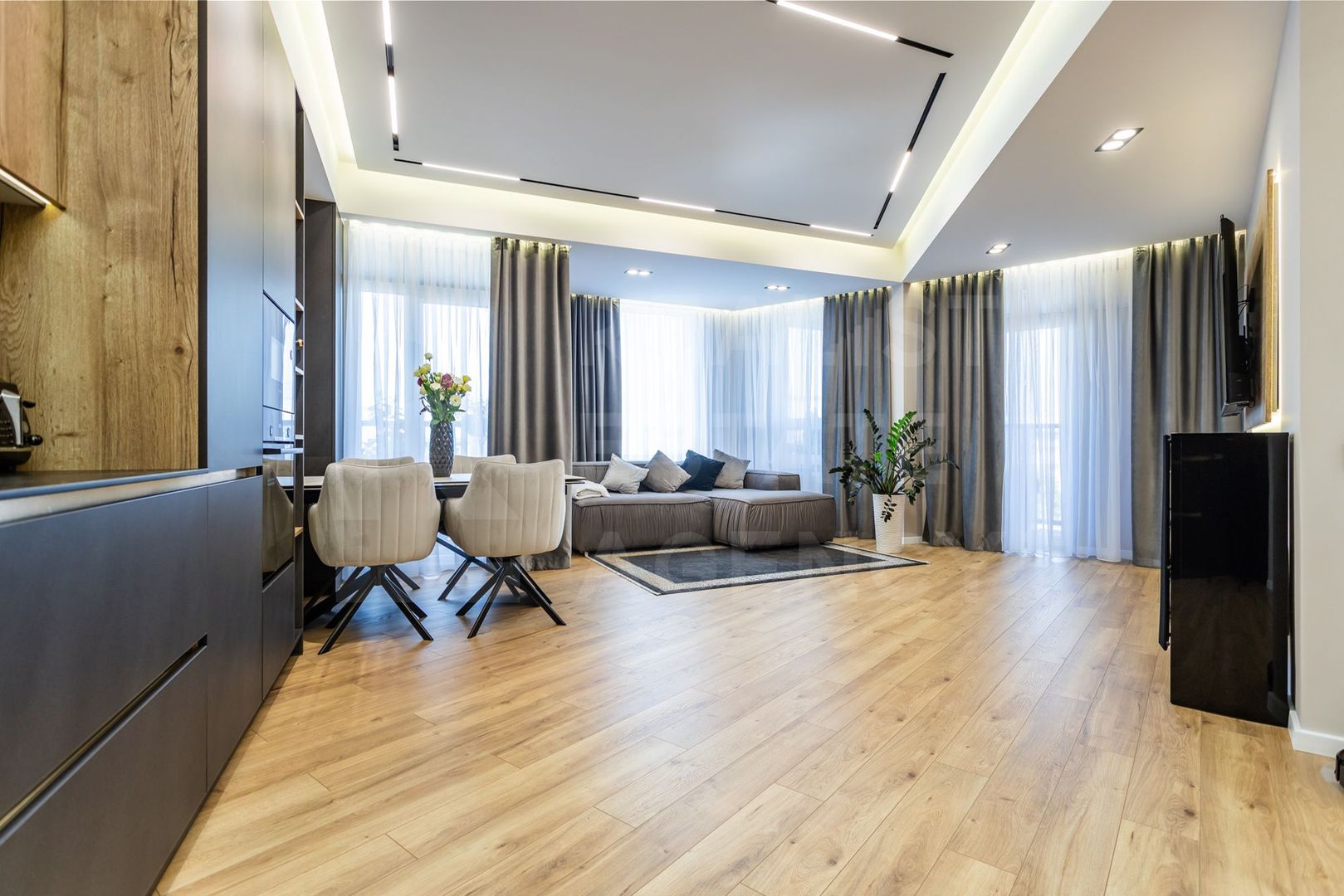 Vânzare, apartament, 3 camere, strada Bogdan Voievod, Râșcani - Poză 1