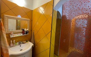 Vila solida P+1 situata in zona Eminescu - strada Vasile Lascar - Poză 12