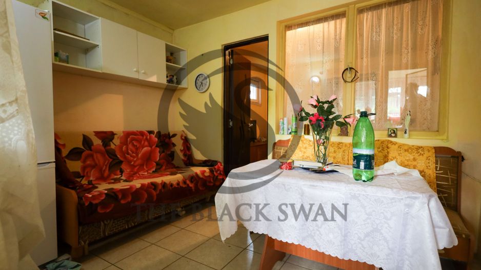 Casa 3 camere de vanzare | Cartier Vest - Mitica Apostol | Comision 0% - Poză 5