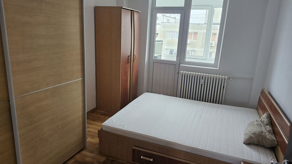 Apartament 3 camere, mobilat și utilat, lângă metrou Valea Ialomiței - Poză 3