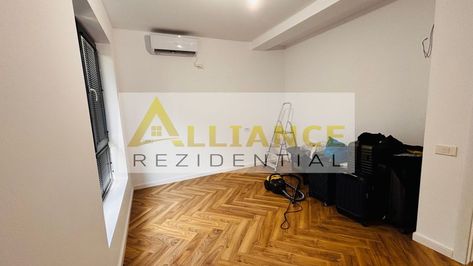 Casa  individuala cu piscina incalzita  5 camere 120 mp utili 280 - Poză 13