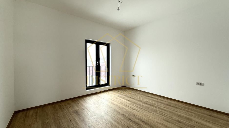 COM 0% Duplex deosebit cu 4 camere si 2 bai | Beregsau Mare - Poză 3