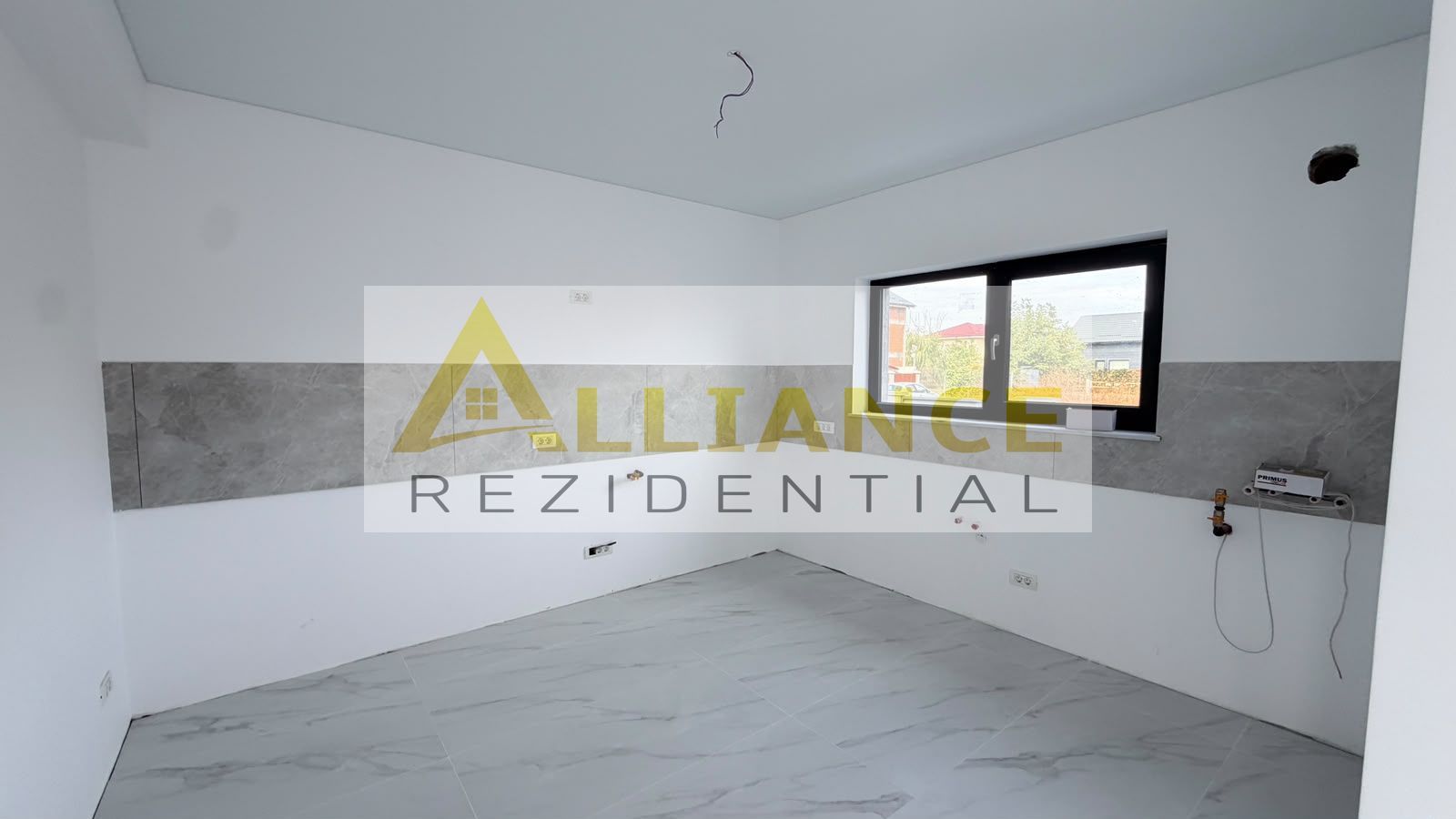 Casa Individuala - 4 camere - 2 bai - 320mp teren - Poză 6