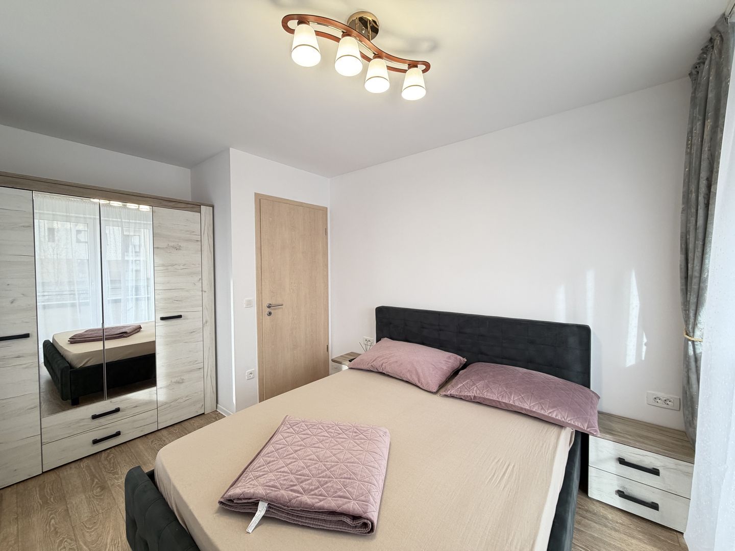 Studio - Coresi Avantgarden-Kasper - Poză 6