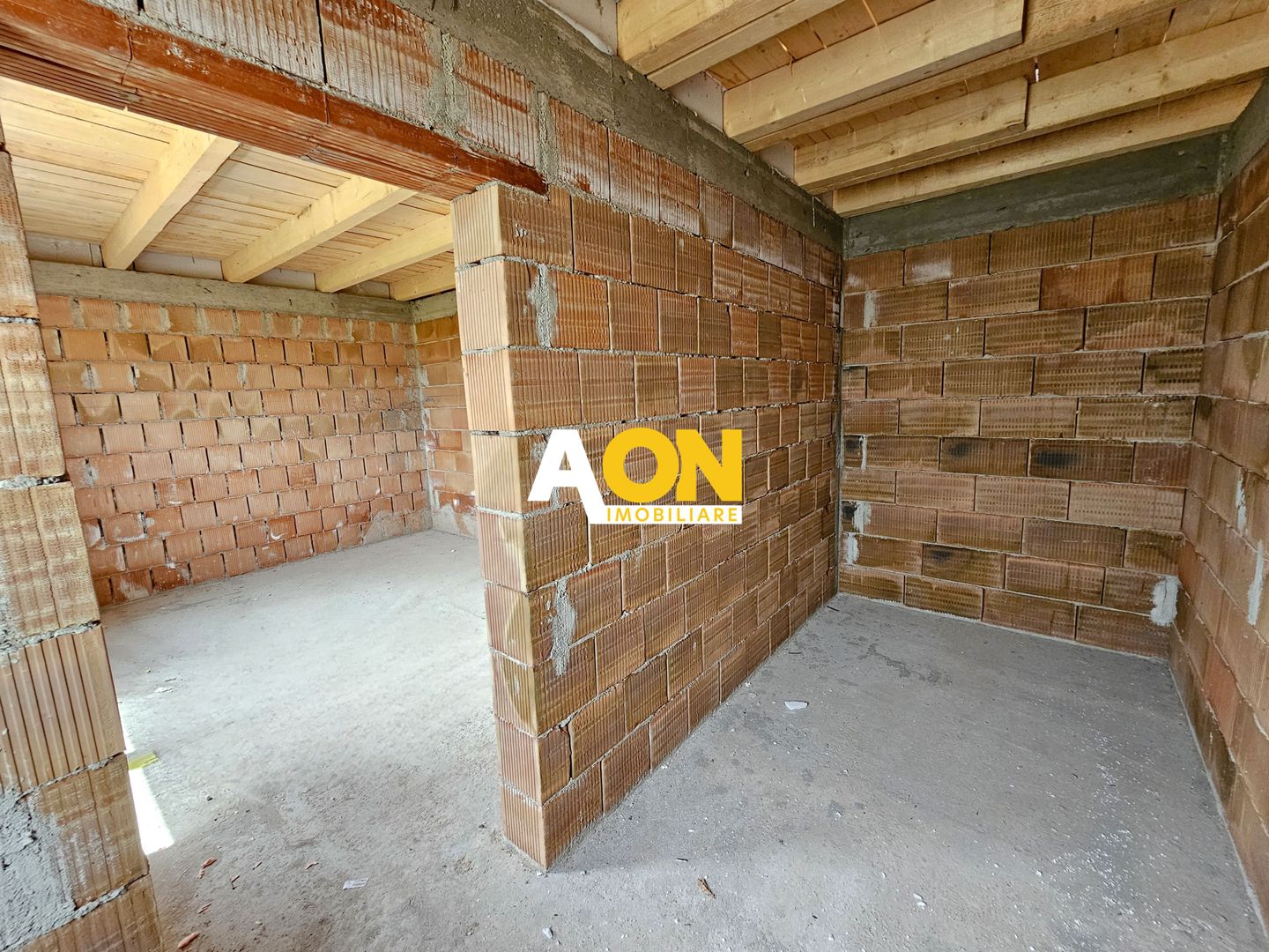 Casa semifinisata, 4 camere, 554 mp teren, Cetate - Poză 8