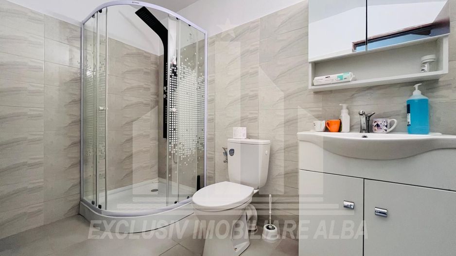 Aparament cu 3 camere, Centru, Bloc Nou - Poză 5