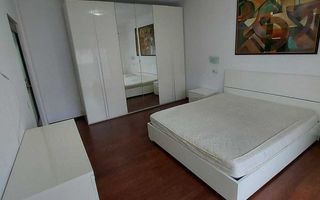 Apartament cu 2 camere central in Floresti - Poză 3