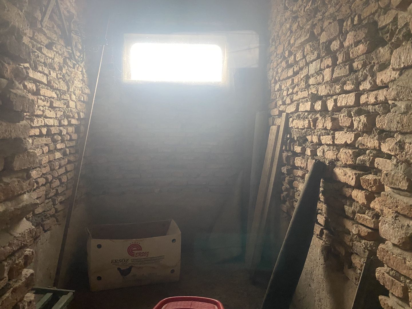 Vanzare casa cu 6 camere in Targoviste - vizavi de Colegiul Carabella - Poză 26