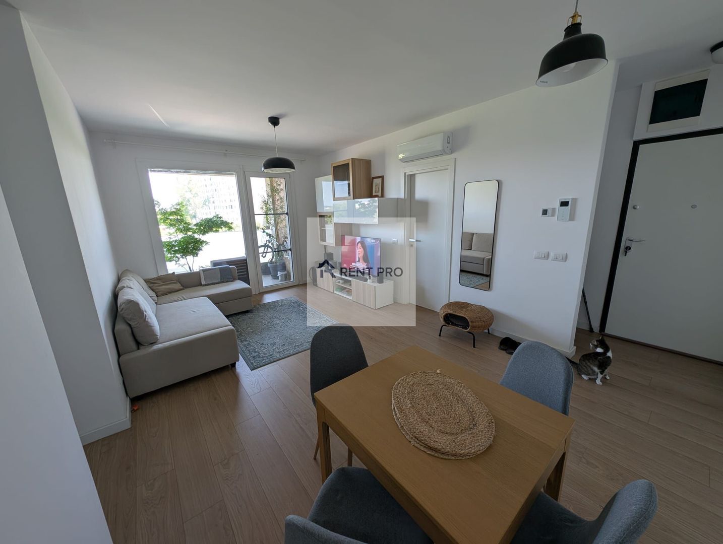 3 Camere Loc Parcare Afi City 64 Mp Laminorului - Poză 1
