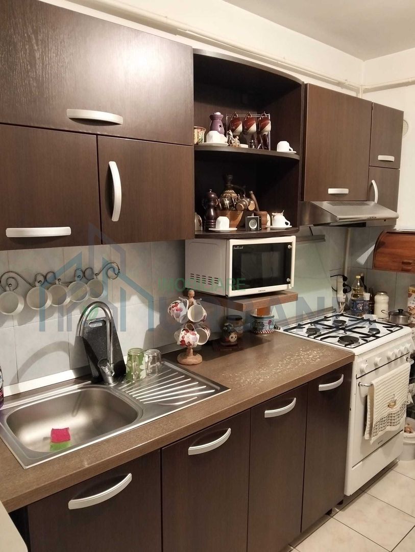 Apartament cu 2 camere decomandat, etaj 1, cartier Dancu – de închiriat - Poză 5