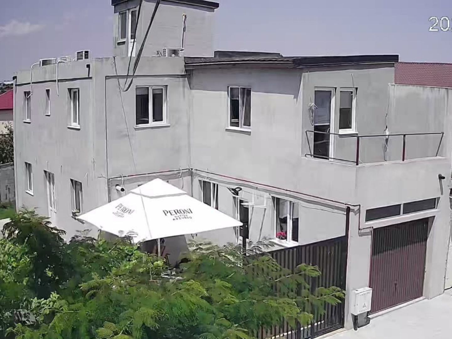 Casă P+1E cu terasă circulabilă, garaj amenajat și finisaje moderne - Poză 28